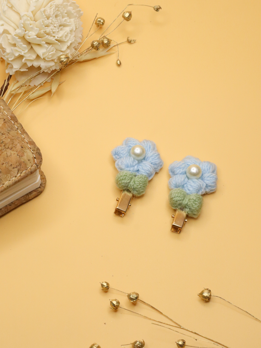 Crochet Blue Sunflower Hair Clips