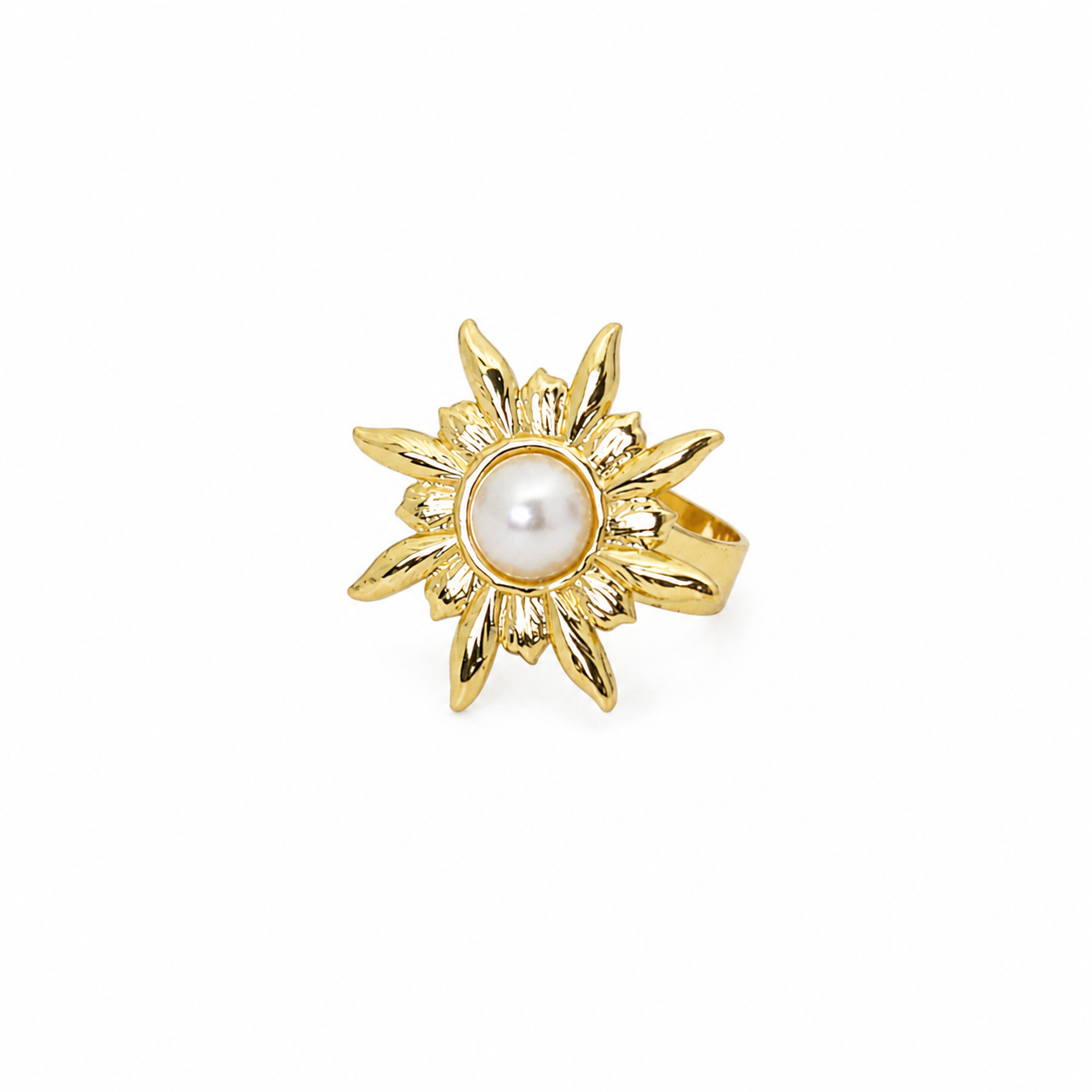 Pearl Sun Statement Golden Ring